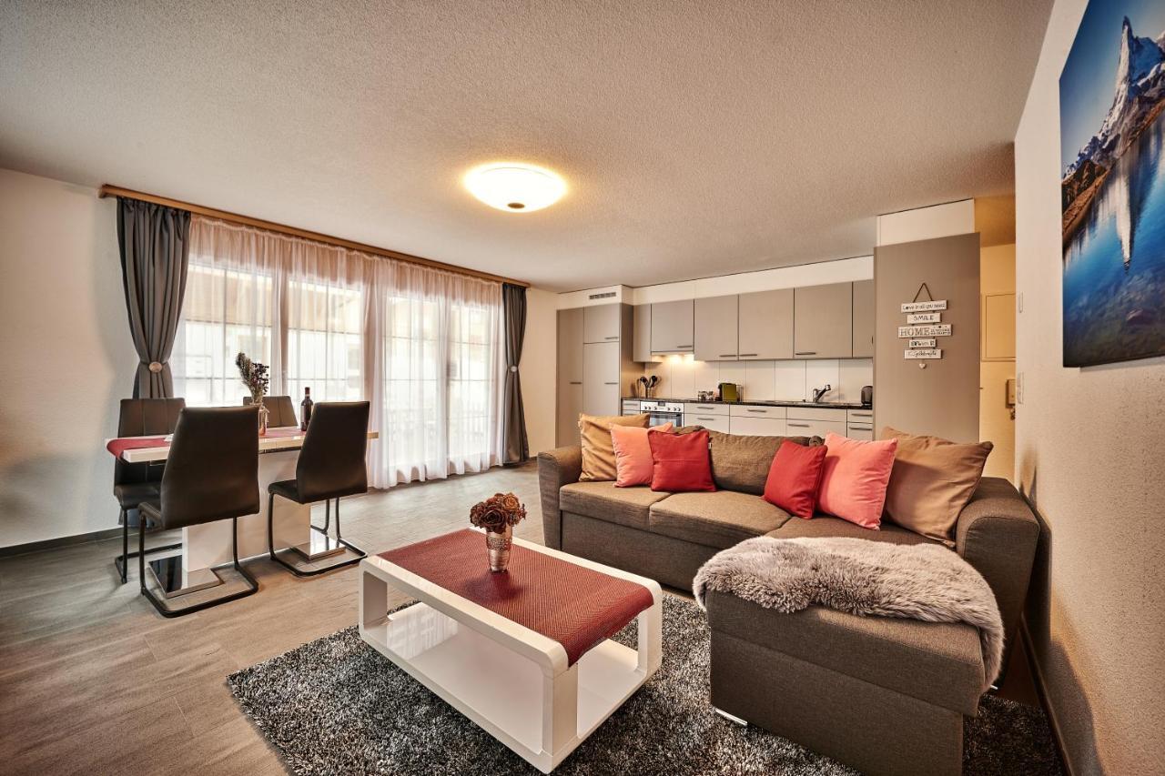 Apartment Breithorn - Charming Home - Free Parking & Wifi Lauterbrunnen Buitenkant foto
